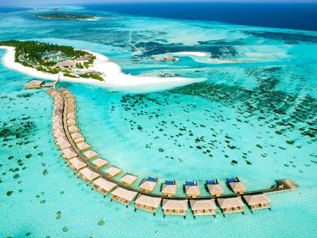 Cocoon Maldive Resort 5* - Lhaviyani